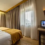 Otel Comtes De Challant Etico Valle D'aosta Fenis