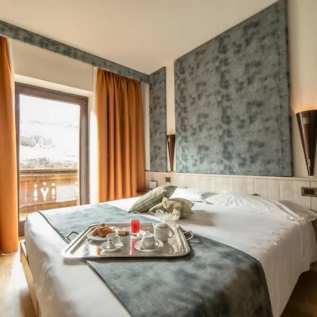 ホテル Comtes De Challant Etico Valle D'aosta 3*