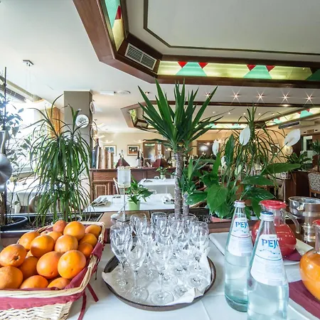 Hotel Comtes De Challant Etico Valle D'aosta Fénis