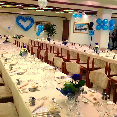 Hotel Comtes De Challant Etico Valle D'aosta 3*