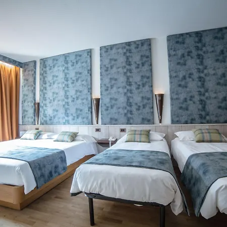 Comtes De Challant Etico Valle D'aosta فندق فينيس