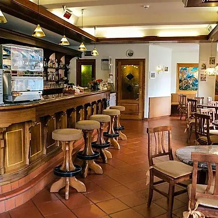 Hotel Comtes De Challant Etico Valle D'aosta 3*