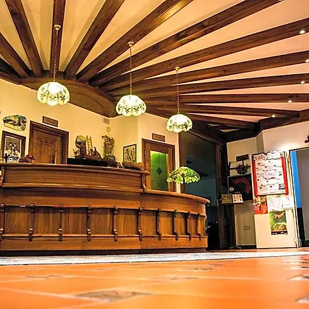 Hotel Comtes De Challant Etico Valle D'aosta Fenis