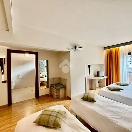 Comtes De Challant Etico Valle D'aosta 3* Fénis