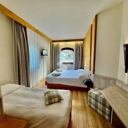 Comtes De Challant Etico Valle D'aosta Hotel 3*