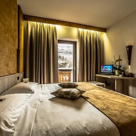 Hotel Comtes De Challant Etico Valle D'aosta Fénis