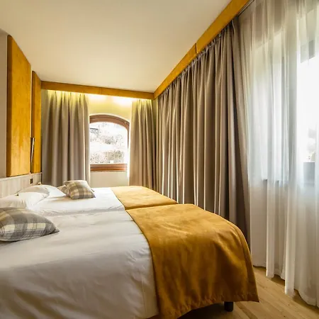 Comtes De Challant Etico Valle D'aosta ホテル 3*