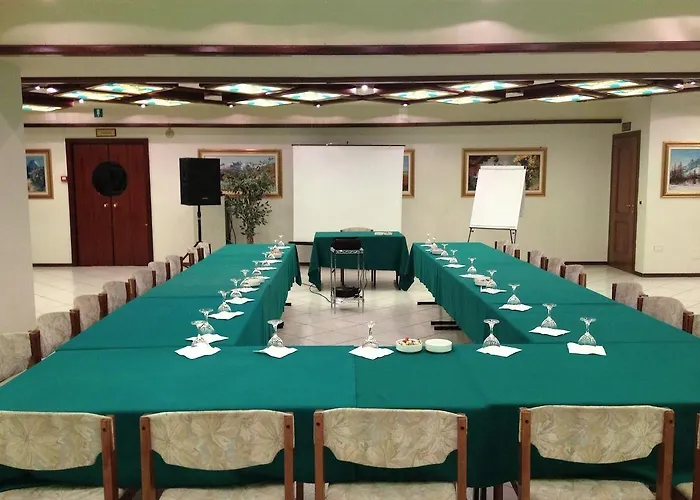 Hotel Comtes De Challant Etico Valle D'aosta 3*