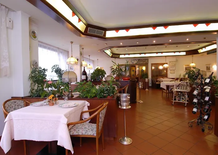 Hotel Comtes De Challant Etico Valle D'aosta 3*